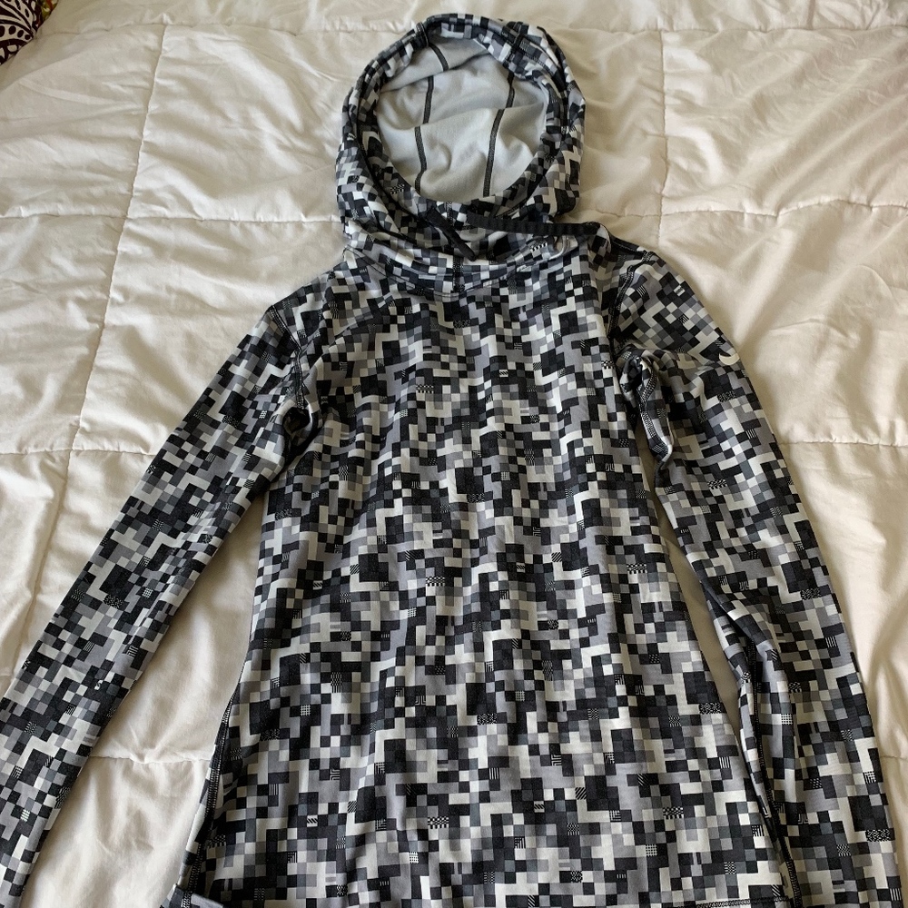 Nike Pull-over - Picture 2 of 3